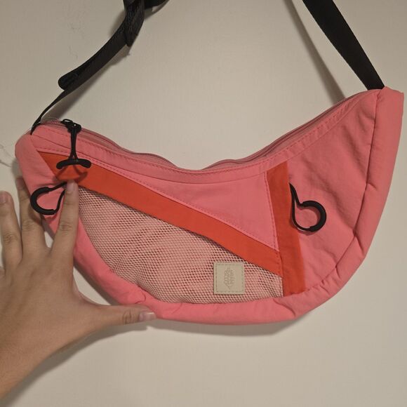 FP Movement by Free People Pink Nothin But Net Sling Belt Bag Crossbody Purse - Picture 4 of 10